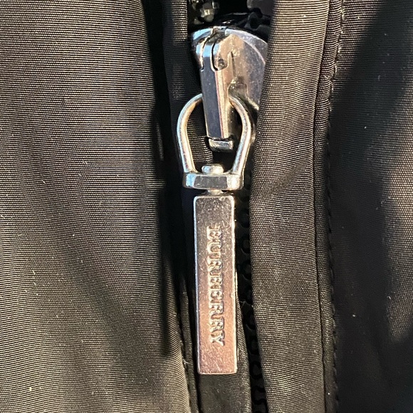 BURBERRY Toddler Snow Suit 18M In Black/NovaCheck - Picture 12 of 13